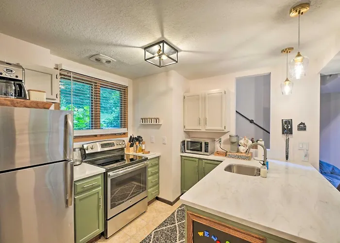 Family-friendly Townhome With Community Pools Galena