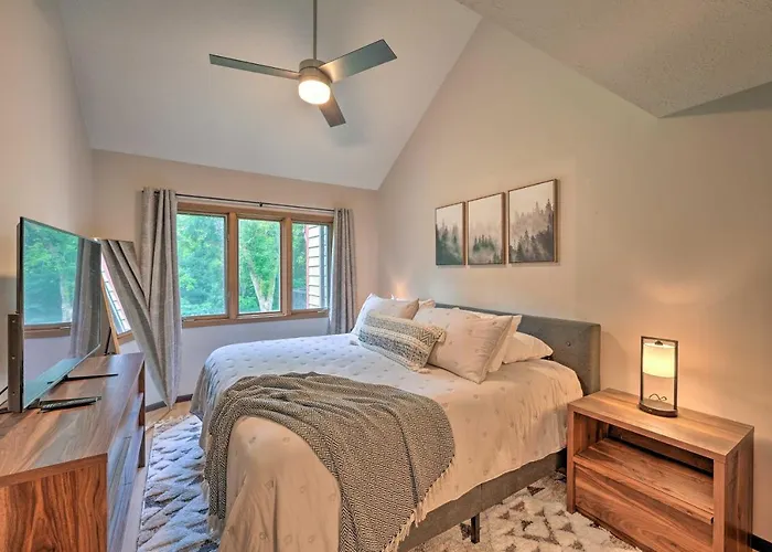 Family-friendly Townhome With Community Pools Galena